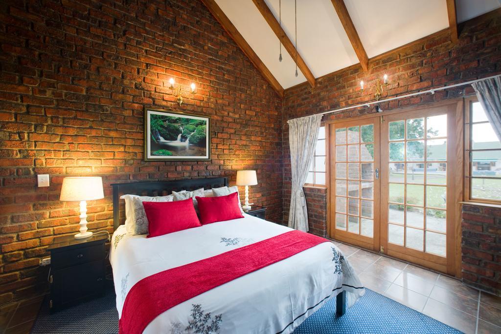 Swallows Nest Country Cottages Stormsrivier Luaran gambar